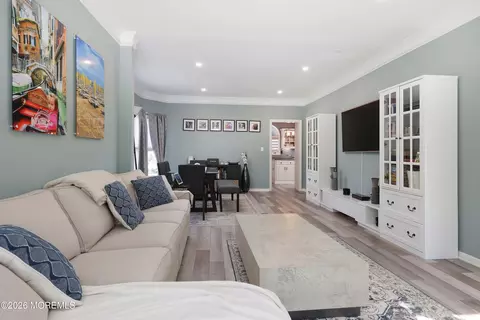 Living - 9 Sarah Ct, Matawan, NJ 07747 photo 1 of 3