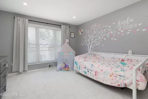 Bedroom - 9 Sarah Ct, Matawan, NJ 07747 photo 3 of 4