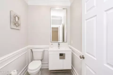 Entry Way - 29 Bard Dr, Monroe, NJ 08831 photo 5 of 5