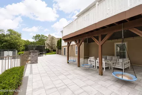 Exterior - 29 Bard Dr, Monroe, NJ 08831 photo 8 of 13