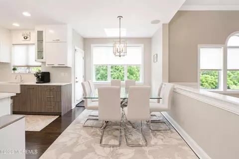 Dining - 29 Bard Dr, Monroe, NJ 08831 photo 3 of 6