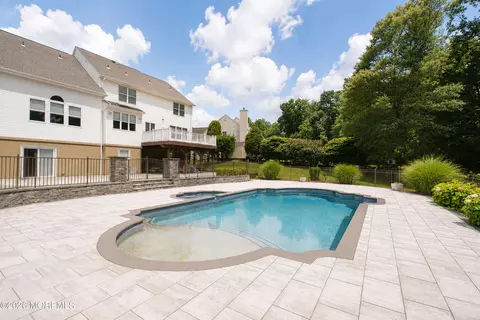 Exterior - 29 Bard Dr, Monroe, NJ 08831 photo 12 of 13