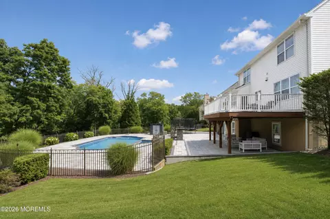 Exterior - 29 Bard Dr, Monroe, NJ 08831 photo 4 of 13