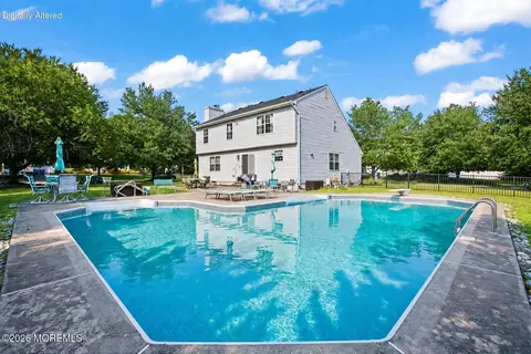 Exterior - 2 Macintosh Ct, Jackson, NJ 08527 photo 4 of 8