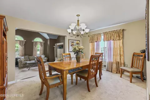 Dining - 2 Macintosh Ct, Jackson, NJ 08527 photo 1 of 2