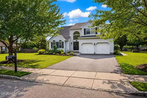 Exterior - 2 Macintosh Ct, Jackson, NJ 08527 photo 8 of 8