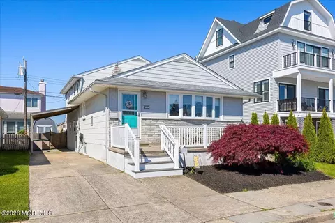 410 N Huntington Ave, Margate City, NJ 08402