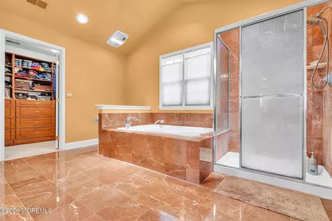 Bath - 151 Spring Lake Blvd, Waretown, NJ 08758 photo 5 of 5