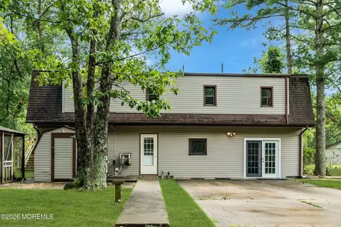 220 Old Tuckerton Rd #A, Chatsworth, NJ 08019