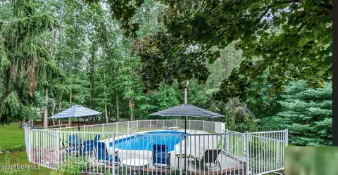 50 S Longview Rd, Howell, NJ 07731