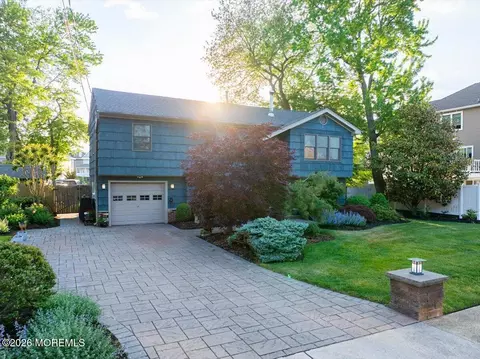 Exterior - 5 Scheiber Dr, Brick, NJ 08723 photo 5 of 24
