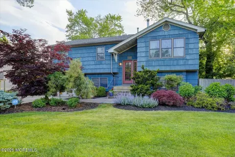 Exterior - 5 Scheiber Dr, Brick, NJ 08723 photo 2 of 24