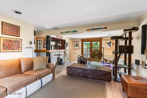 Living - 5 Scheiber Dr, Brick, NJ 08723 photo 4 of 4
