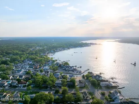 View/Area - 5 Scheiber Dr, Brick, NJ 08723 photo 1 of 10