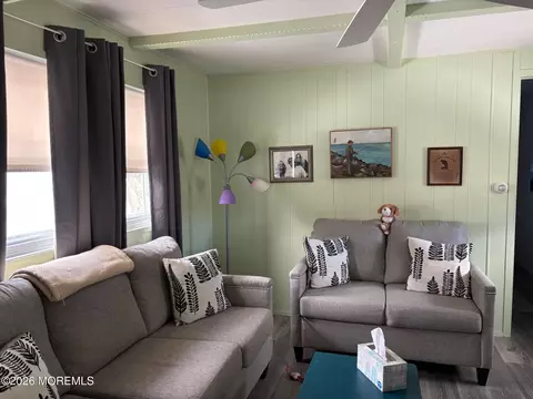 Living - 4 Alexander Ave, Jackson, NJ 08527 photo 3 of 3