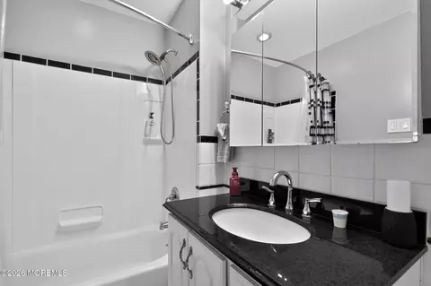 Bath - 4 Windsor Rd, Howell, NJ 07731 photo 1 of 2