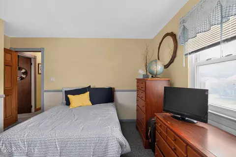 Bedroom - 4 Windsor Rd, Howell, NJ 07731 photo 3 of 7