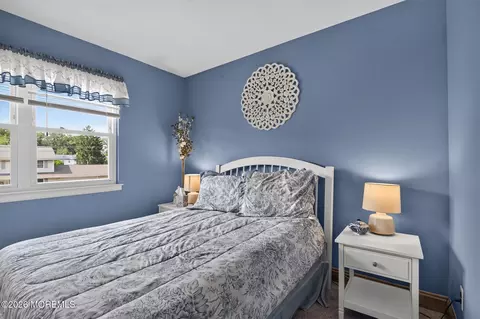 Bedroom - 4 Windsor Rd, Howell, NJ 07731 photo 4 of 7