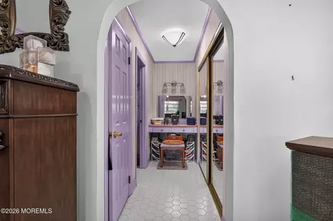 Entry Way - 4 Windsor Rd, Howell, NJ 07731 photo 3 of 3