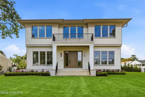78 Beechwood Ave, West Long Branch, NJ 07764