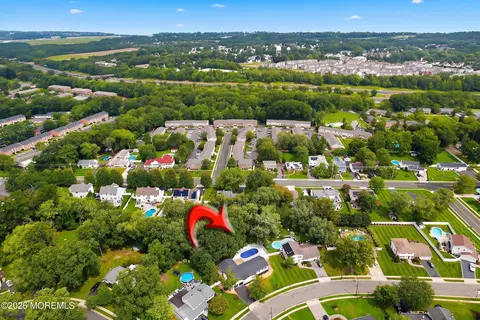 View/Area - 17 Mohawk Dr, Matawan, NJ 07747 photo 1 of 5