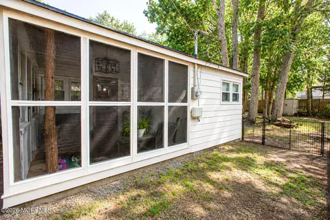 Exterior - 433 Devon St, Lacey, NJ 08734 photo 5 of 6