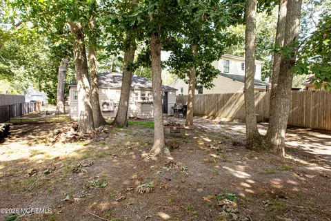 Exterior - 433 Devon St, Lacey, NJ 08734 photo 6 of 6