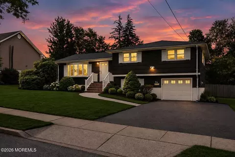 Exterior - 22 Tuxedo Dr, Wayne, NJ 07470 photo 2 of 7