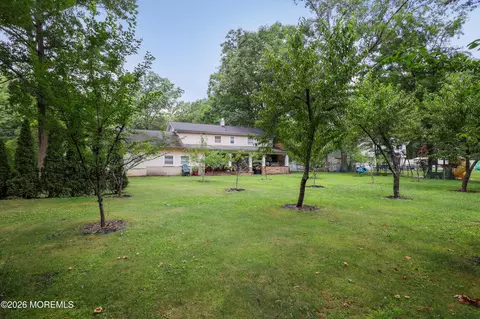 Exterior - 41 Walter Dr, Jackson, NJ 08527 photo 6 of 10