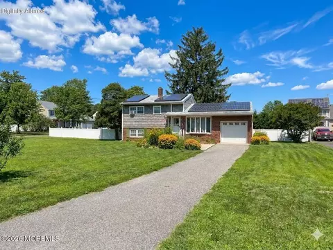 21 Butler Blvd, Bayville, NJ 08721
