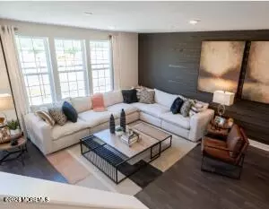 98 Crimson Dr, Manalapan, NJ 07726