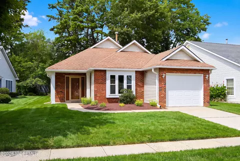 1500 Burr Oak Rd, Toms River, NJ 08755