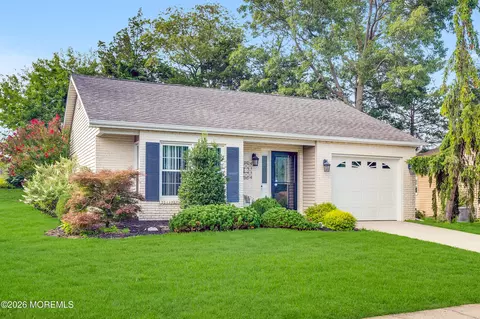 1466 Sanish Ct, Toms River, NJ 08755