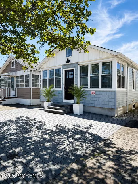 313 Grant Ave, Seaside Heights, NJ 08751