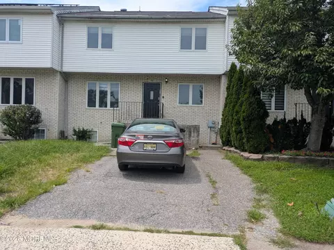 202 Lawrence Ave, Lakewood, NJ 08701