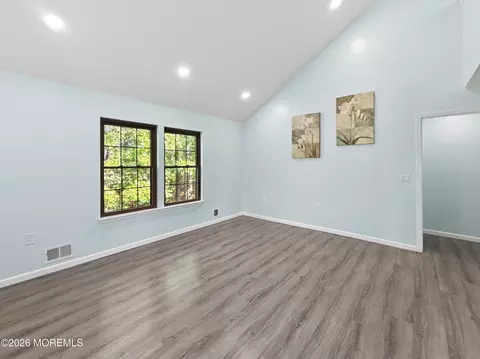 Living - 809 Daffodil Dr, Jackson, NJ 08527 photo 3 of 10