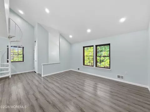 Living - 809 Daffodil Dr, Jackson, NJ 08527 photo 1 of 10