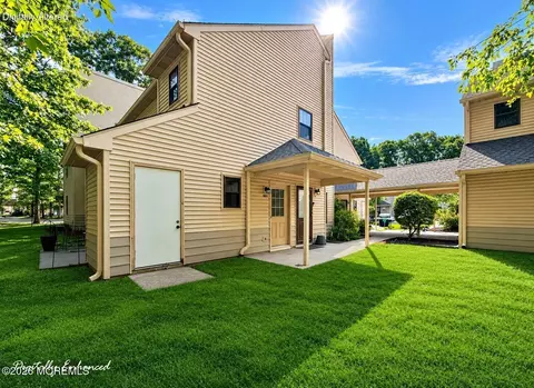 Exterior - 809 Daffodil Dr, Jackson, NJ 08527 photo 3 of 5