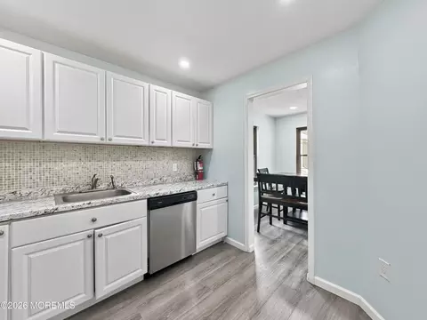 Kitchen - 809 Daffodil Dr, Jackson, NJ 08527 photo 2 of 3