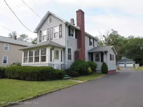 14 Buttonwood Ave, Eatontown, NJ 07724