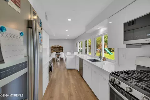 Kitchen - 1 Deer Ln, Jackson, NJ 08527 photo 2 of 2