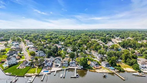 View/Area - 1 Pinehurst Rd, Brick, NJ 08723 photo 17 of 20