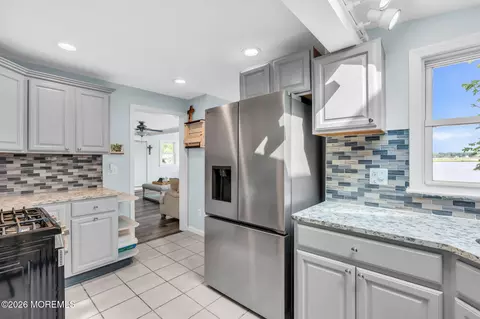 Kitchen - 1 Pinehurst Rd, Brick, NJ 08723 photo 2 of 4