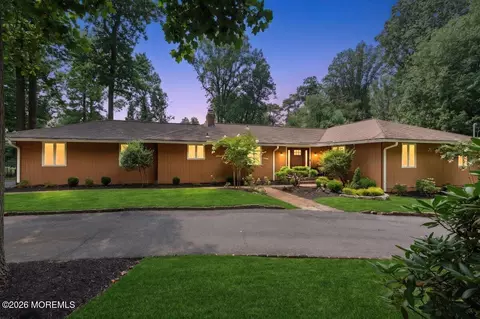 4 Partridge Run, Holmdel, NJ 07733