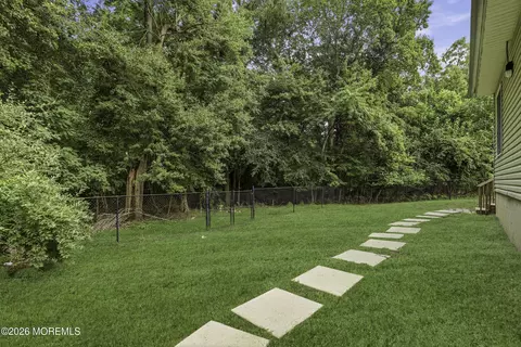 Exterior - 297 Bartley Rd, Jackson, NJ 08527 photo 2 of 2