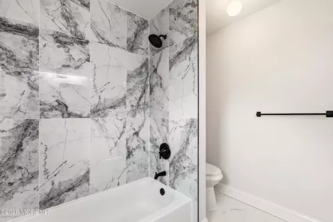 Bath - 297 Bartley Rd, Jackson, NJ 08527 photo 2 of 4