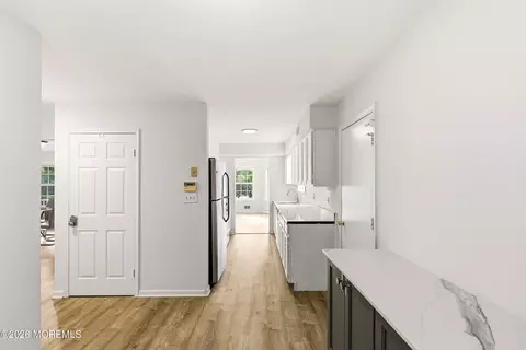 Entry Way - 297 Bartley Rd, Jackson, NJ 08527 photo 3 of 5