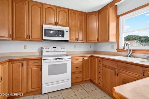 Kitchen - 404 5th St, Waretown, NJ 08758 photo 1 of 2