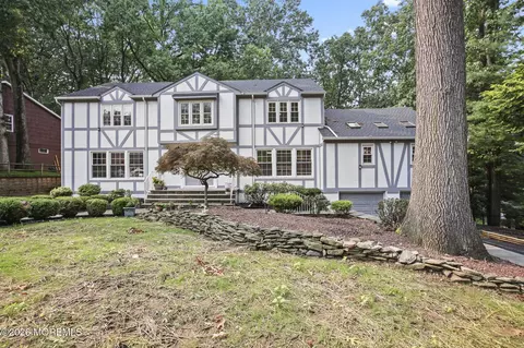 35 Ruby Dr, Morganville, NJ 07751