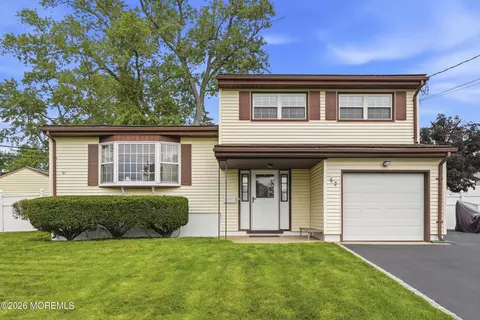 62 York St, Old Bridge, NJ 08857